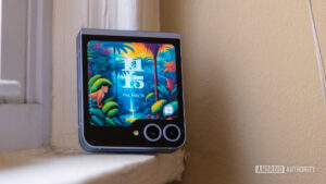 One UI 7 closed Galaxy Z Flip 6