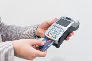 how to use crypto debit cards